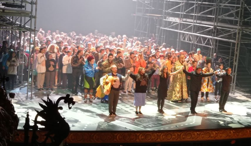 Gata Perduda directores saludando